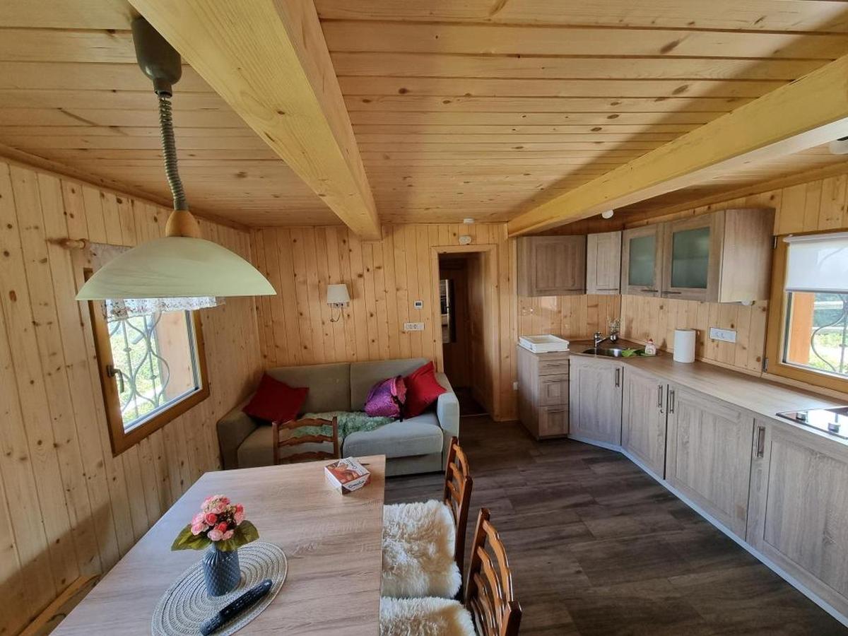 Küche in Koča Kamrica